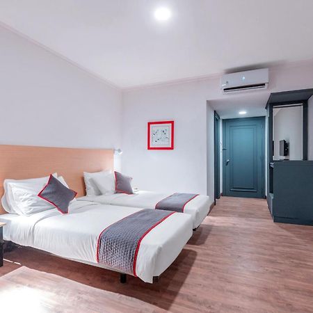 ג'קרטה Super Oyo Townhouse 2 Hotel Gunung Sahari מראה חיצוני תמונה