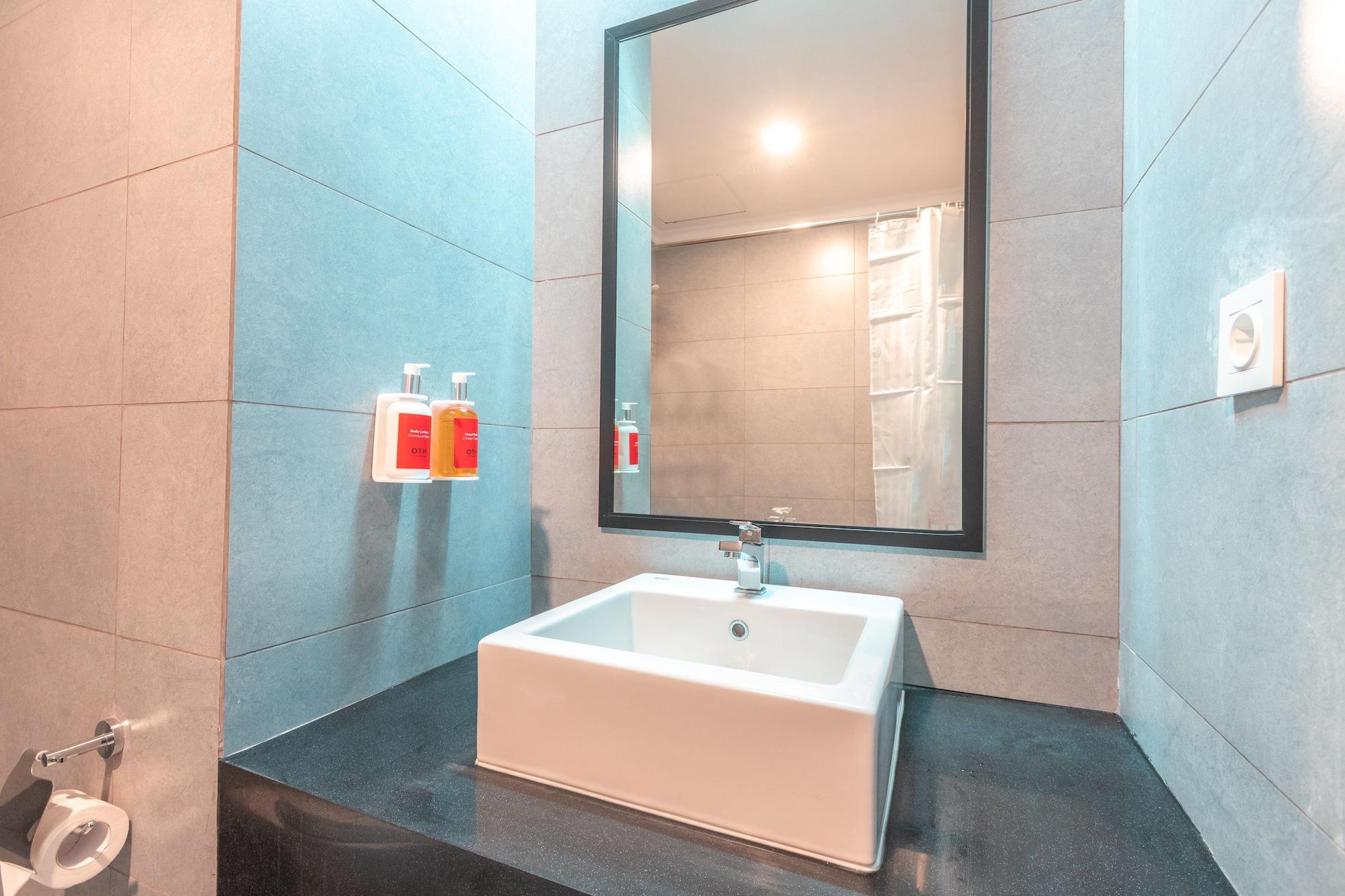 ג'קרטה Super Oyo Townhouse 2 Hotel Gunung Sahari מראה חיצוני תמונה