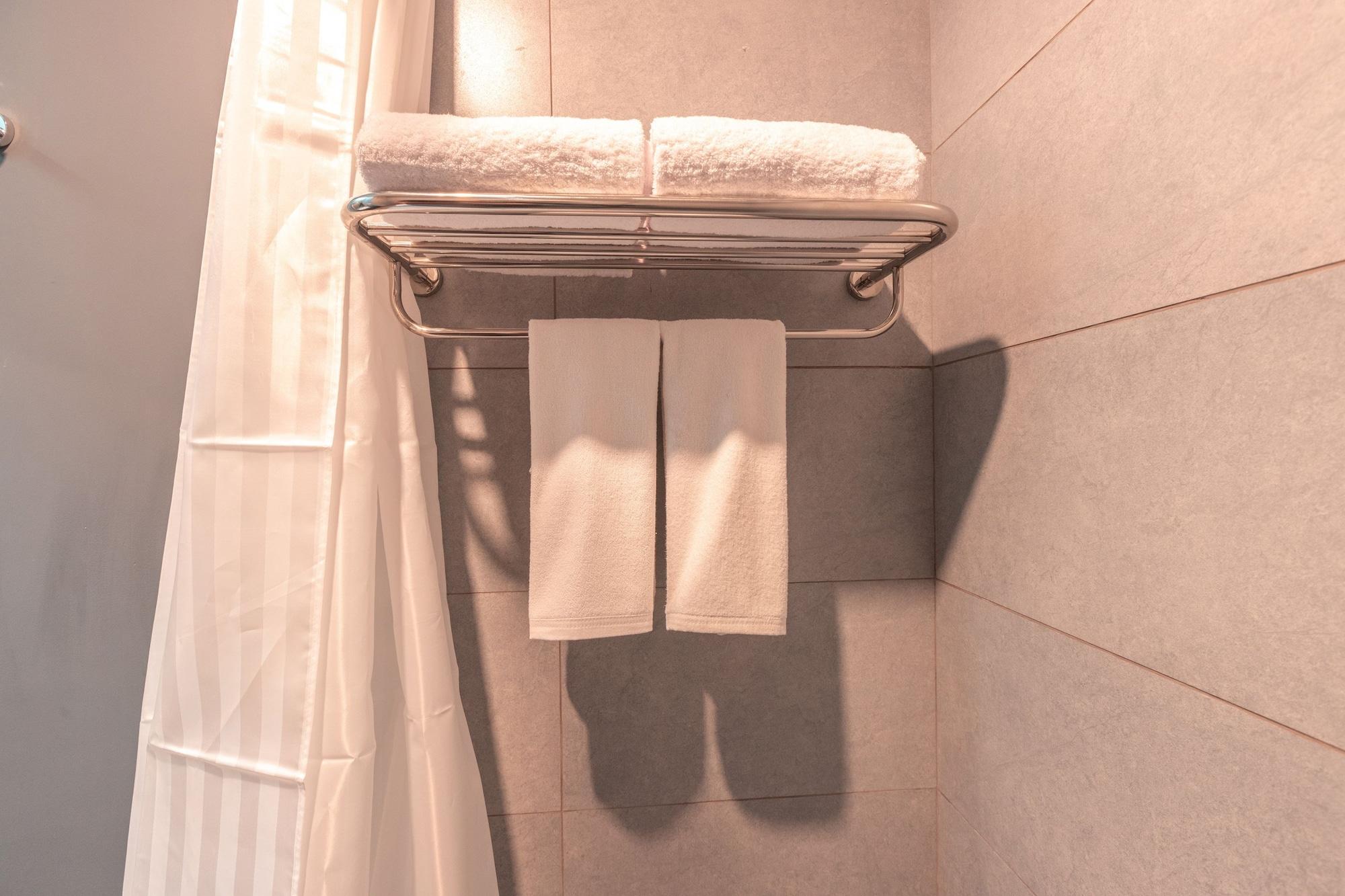 ג'קרטה Super Oyo Townhouse 2 Hotel Gunung Sahari מראה חיצוני תמונה